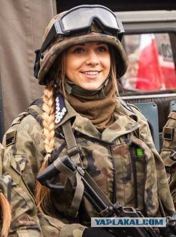 Барышни из войска польского