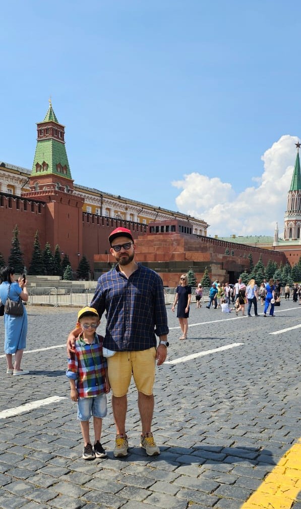 С батей... Без бати...