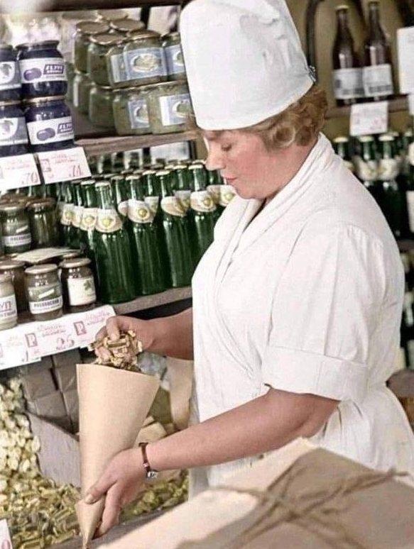 Есть че вспомнить? Баяны из прошлого в беспорядочном времени