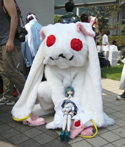 Девчонки с 80 Comiket'a ! (ну и немного парней)