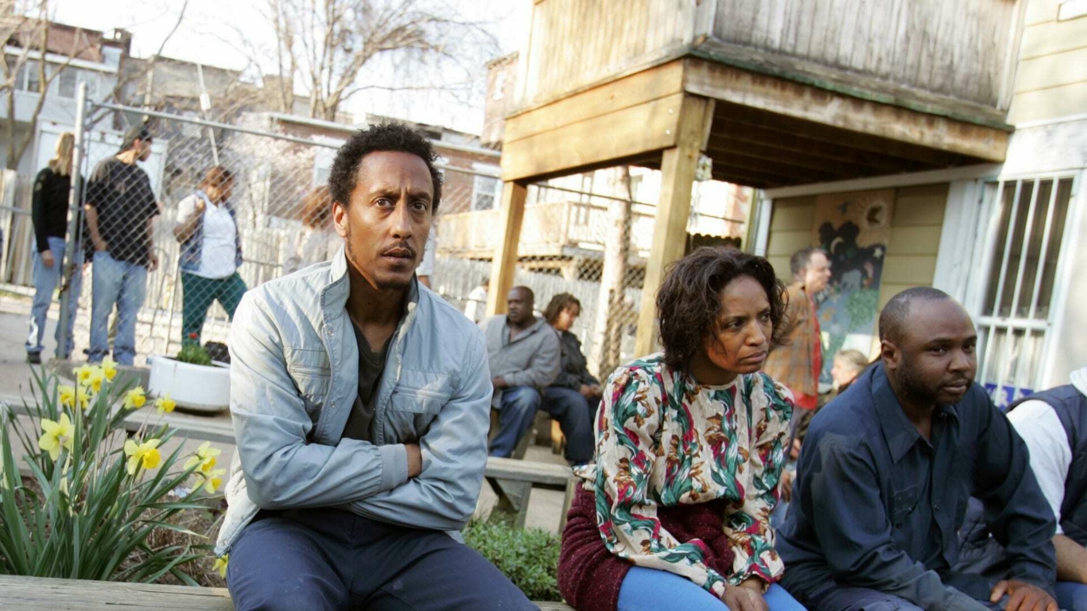 прослушка кубик в кубе. прослушка кубик в кубе. прослушка сериал кадры. прослушка 2002. прослушка кубик в кубе.