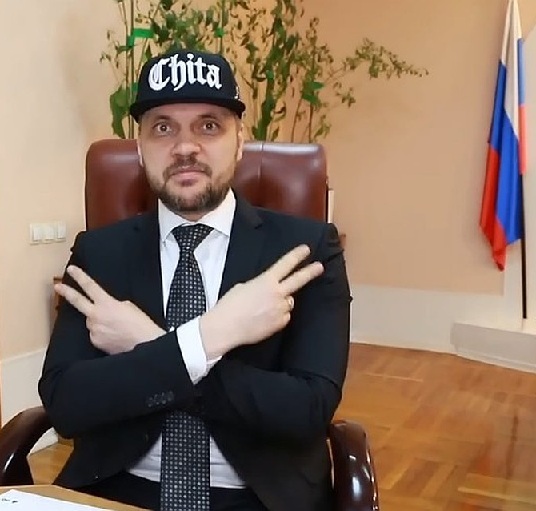 Губернатор Забайкальского края Александр Осипов: "Хоть кварталы оцепляйте и вакцинируйте всех по спискам"