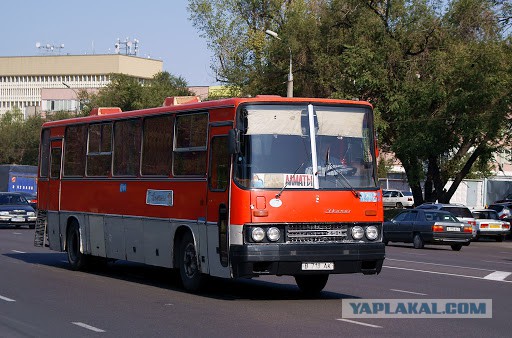 Икарус-180 на улицах Москвы!