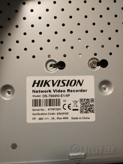 Продам NVR вид-тор Hikvision DS-7604NI-E1/4P