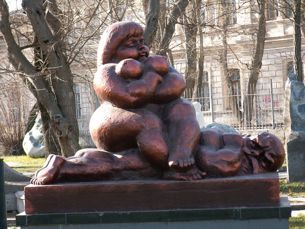 10 самых веселых памятников в России