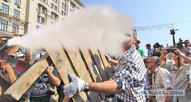 В.Кличко на субботнике