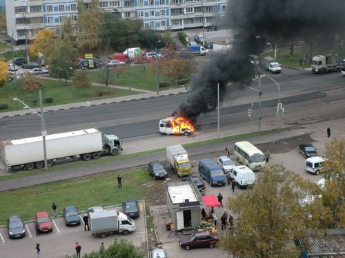 А из нашего окна!