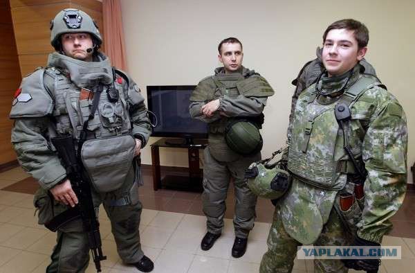 Современная экипировка солдат, делающая их похожими на пришельцев из будущего