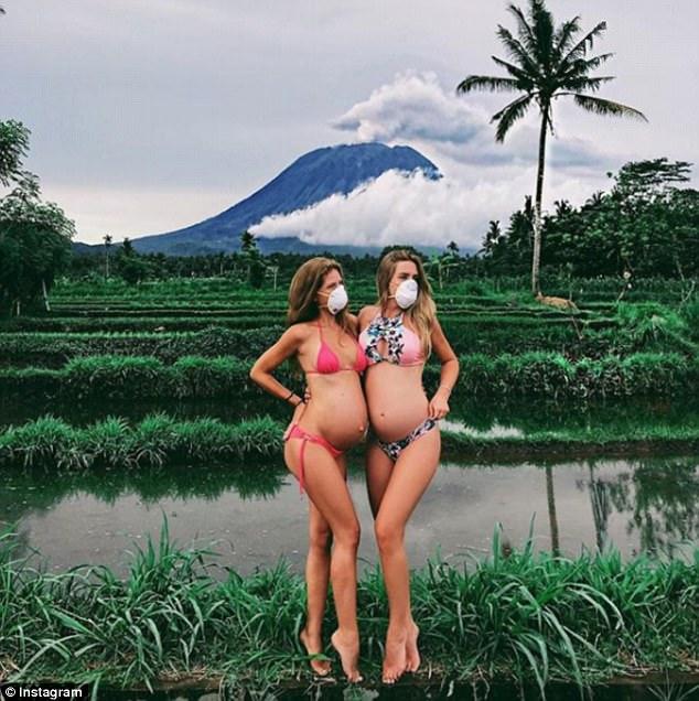 Туристы используют извержение вулкана на Бали что бы сделать "лучшие фото своей жизни"