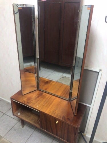 А ты и моргнуть не успел, как года улетают!