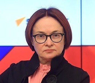 Доставщик с "Озона" из Москвы решил изменить свою жизнь и занял 18 млн рублей — чтобы вложиться в доллары и разбогатеть