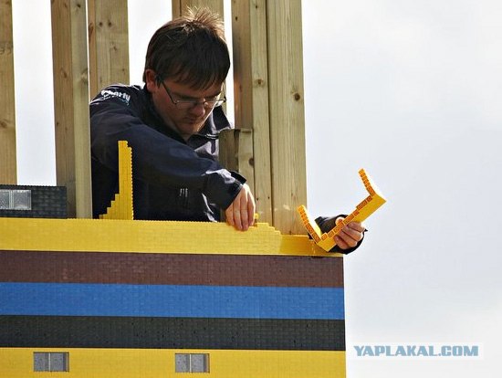 Дом из Lego