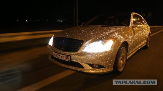 Наши в Лондоне или "а чей это Мерс со стразами?"
