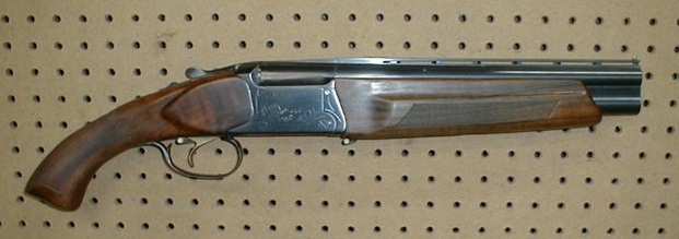 Кавказец зарезал парня.