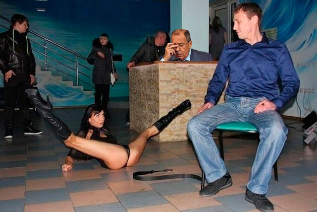 Фотожаба: Стриптиз