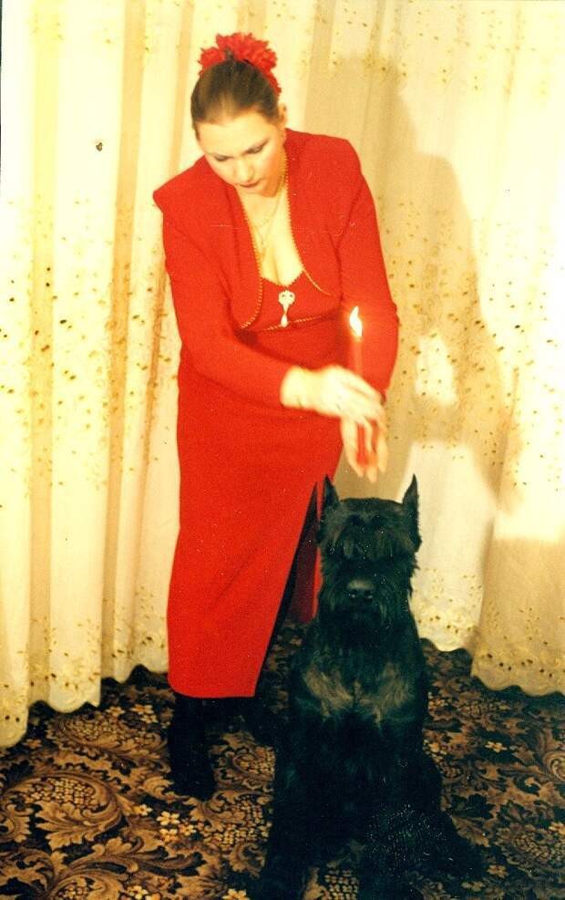 Девчата из 90-х и 00-х