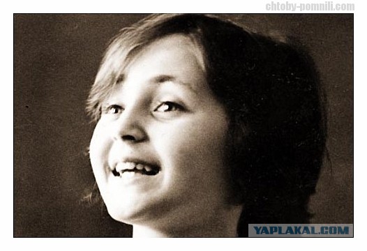 Лена Могучева, которая пела в Большом детском хоре…