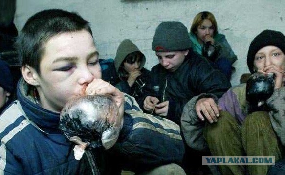 Уральский военкомат, дверь в кабинет комиссии, наши дни