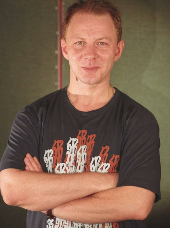 Дмитрий Шевченко: был женат, был в отношениях с известной актрисой, которая родила ему сына...