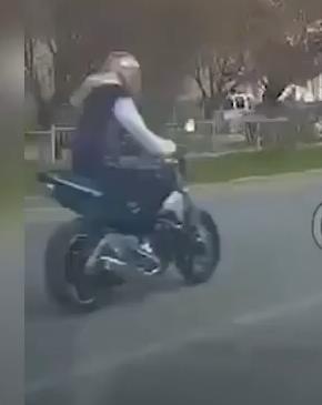 Момент гибели мотоциклиста в Севастополе