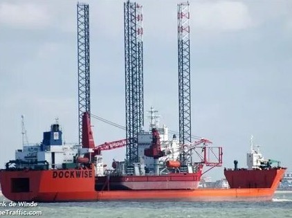 «Неуязвимая» нефтяная платформа затонула за пару часов. Погибли 84 человека