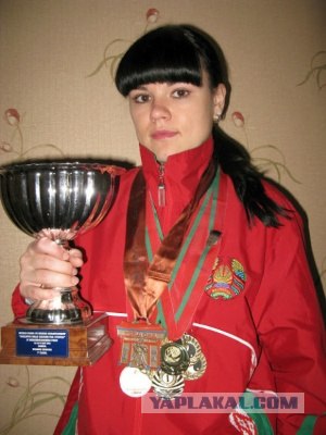 Чемпионка мира по тайскому боксу Вандарьева