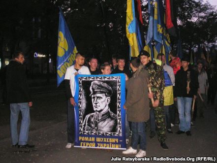 Грядущий переворот на Украине стали спонсировать