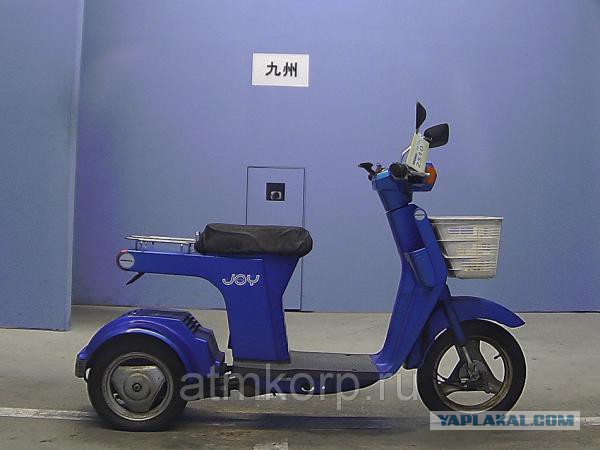 Скутер HONDA STREAM