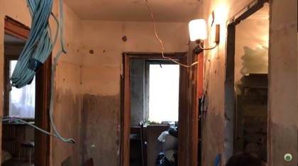 Два парня бесплатно отремонтировали квартиру матери-одиночки, чтобы той вернули ребенка