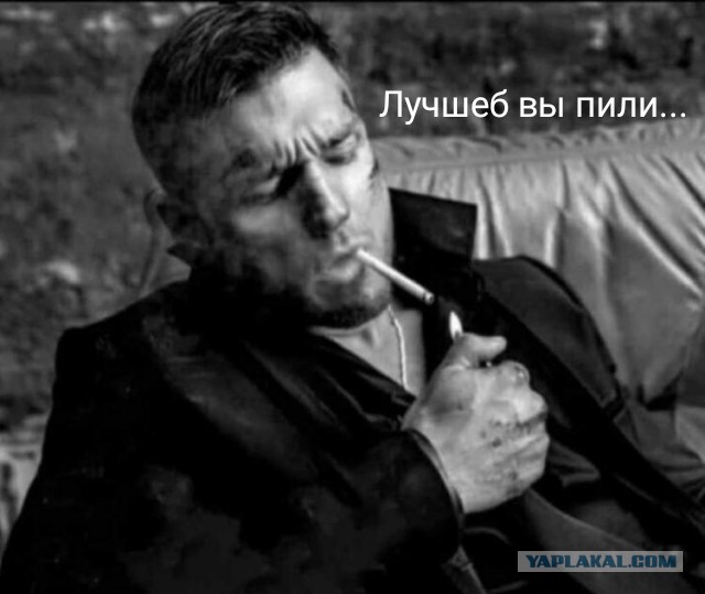 Не пиз**астрадание, но не понимание этих сорокапятилетних "девушек". Не кочет! Из Жизни!