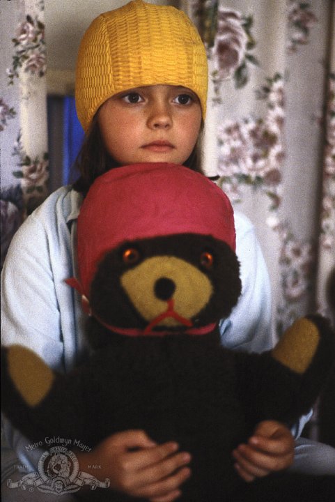 Малолетние звезды: 10 актрис, снявшихся в сексуальных сценах до 18 лет