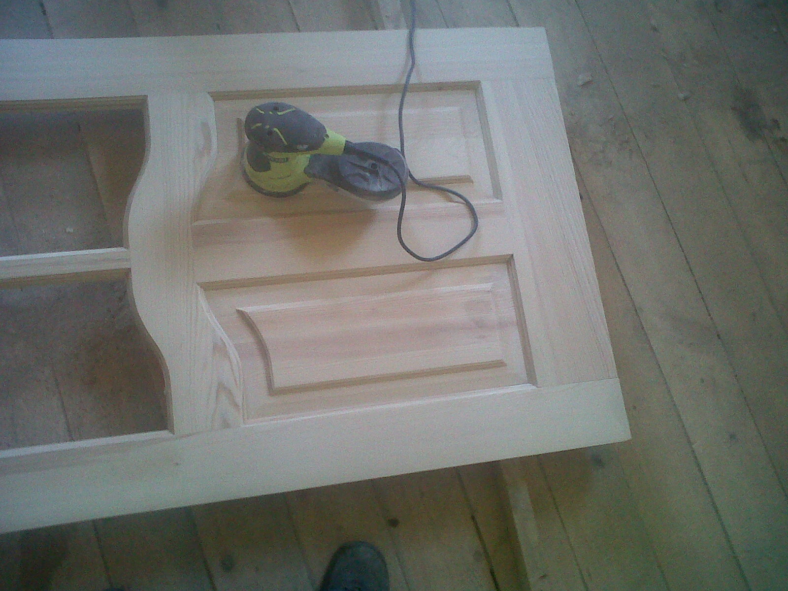 Дверь бьёт об вытяжку. Как отремонтировать межкомнатную дверь своими руками. Как отремонтировать межкомнатную дверь своими руками. Как отремонтировать межкомнатную дверь своими руками. Полотно дверное деревянное.