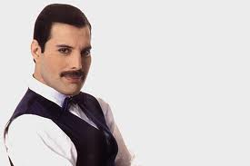 Машины, президент и шпагат.