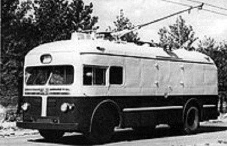 Игра на ЯПе: Угадай АВТО-9