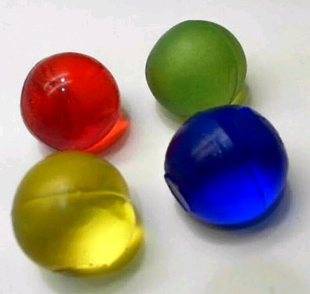 Игрушка шар с присосками. Мяч прилипала. Мяч прилипала. Шарики липучки. Светящиеся мячики антистресс.