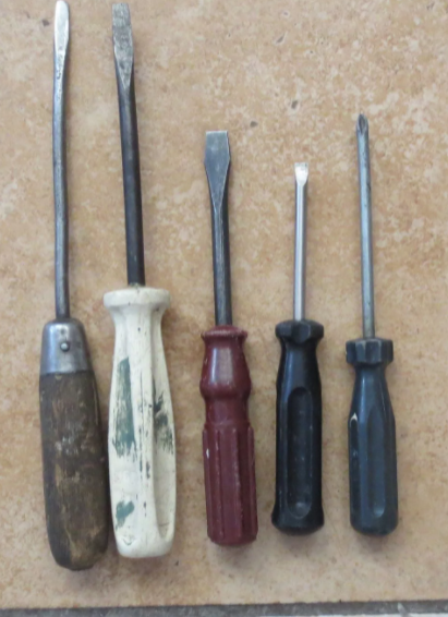 Чем отличается отвёртка за 80 рублей от отвёртки за 1200: все отличия скрыты внутри