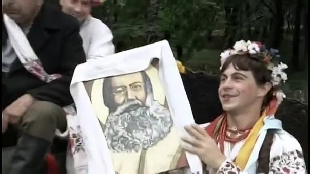 Быть женщиной — великий шаг