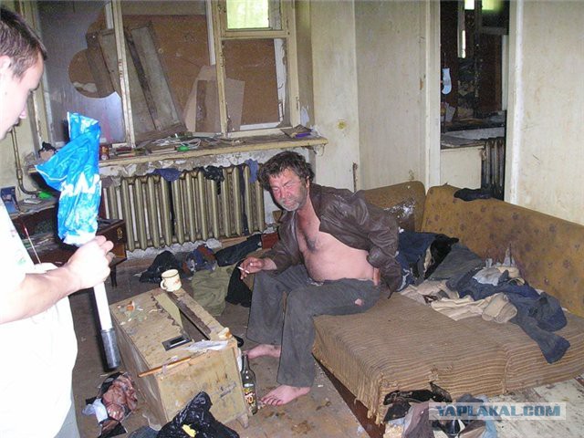Прилетел из будущего и ищу человека