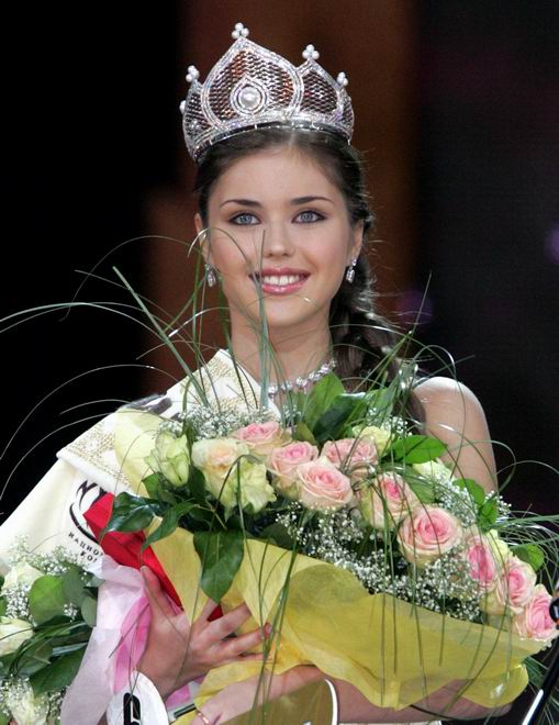 Как сложились судьбы 18 красавиц страны, которые в разные годы получили титул «Мисс Россия»