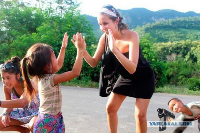 Фотожаба: любопытный парень