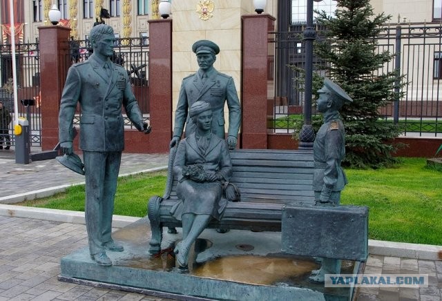 В Москве может появиться памятник Василию Лановому