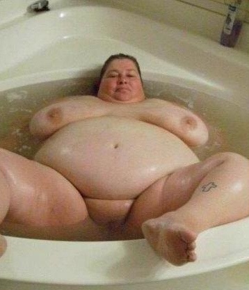 Невеста просто проголодалась