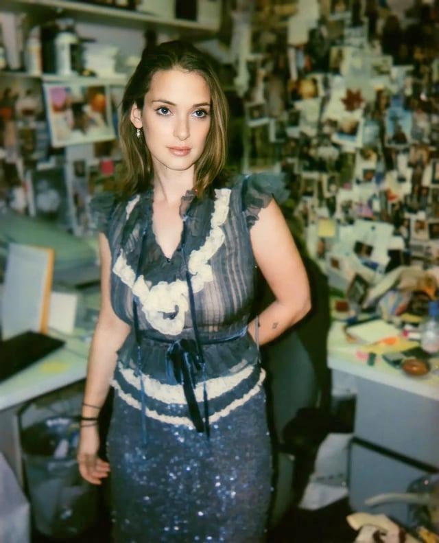 В интернете вспомнили, как 30 лет назад солист группы Jamiroquai Джей Кей расстался с Вайноной Райдер