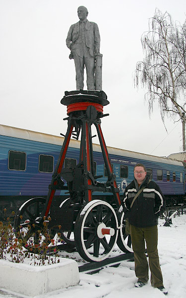 Необычные памятники в Москве