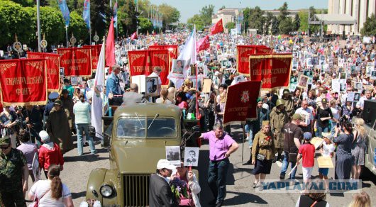 Братья-казахи зачетно 9 мая празднуют!