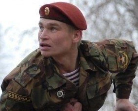 "К пустой голове руку не прикладывают..."