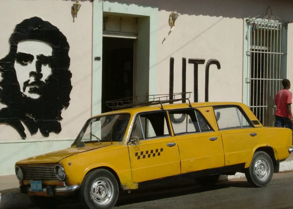 В Дубае откроют автосалон Lada, об этом заявил президент АвтоВАЗа Максим Соколов
