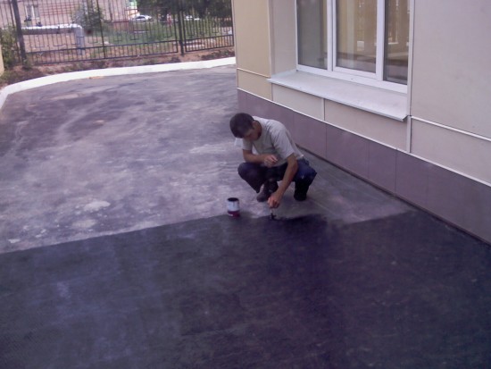 Перед госкомиссией и траву в зеленый покрасим