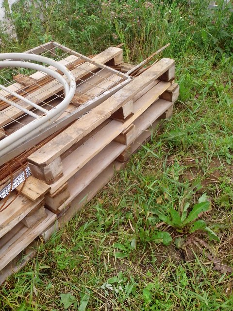 Запиливаем фартук для кухни из старого дерева