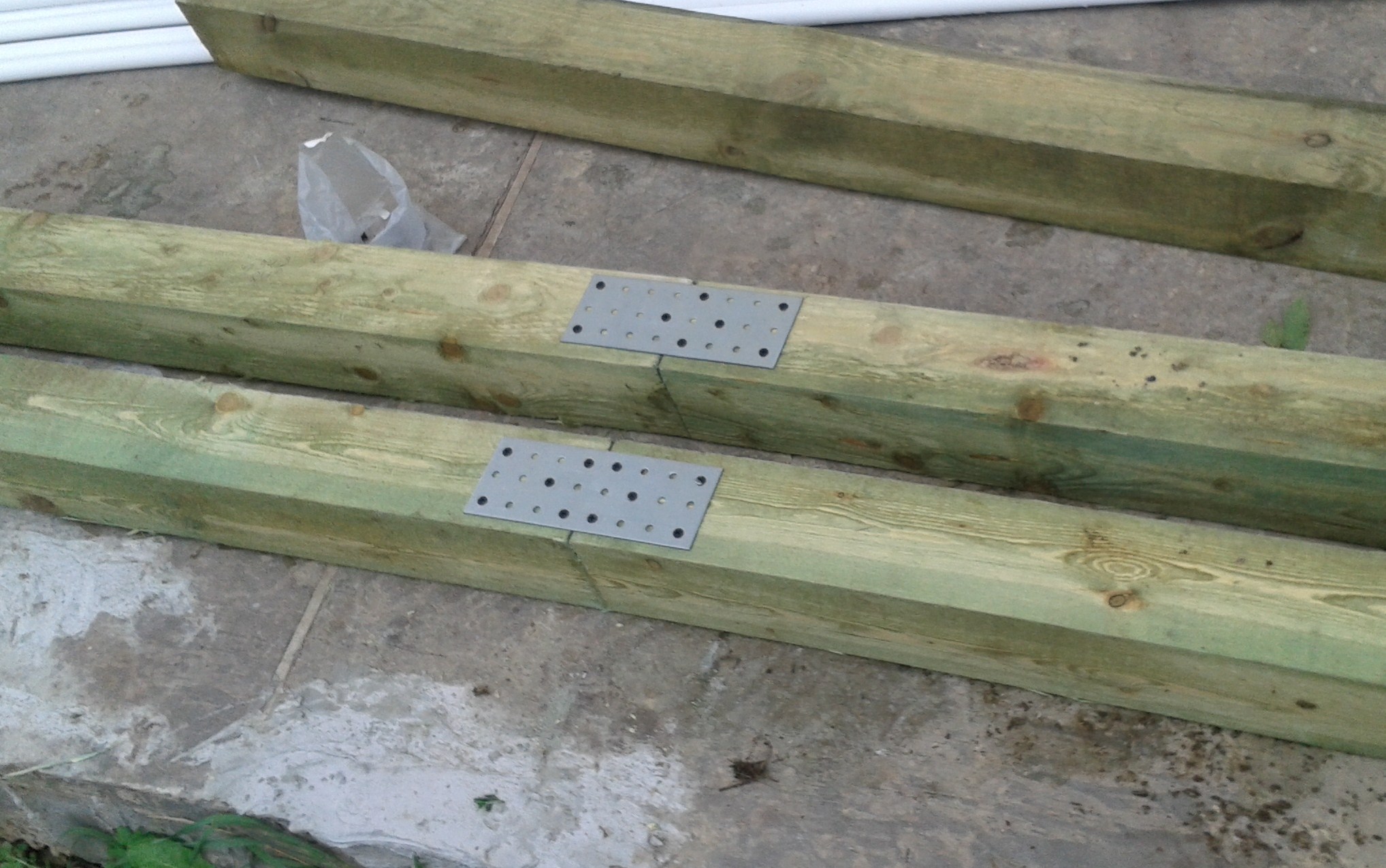 Грунтозацепы для теплицы своими руками